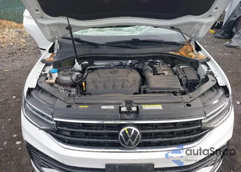2023 Volkswagen Tiguan 2.0T Se R-Line Black from USA, damaged, VIN 3VVCB7AX9PM024608